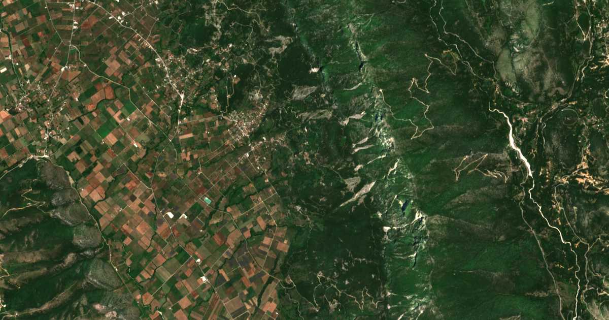 Hartă satelitară: Zervochórion