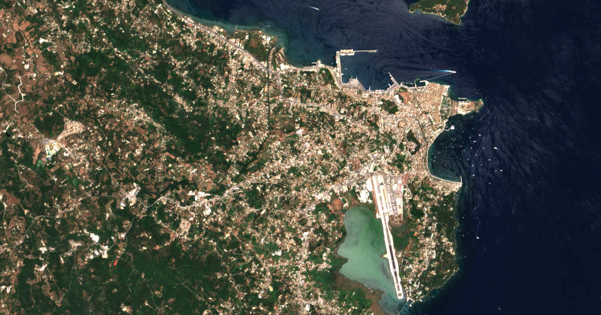 Hartă satelitară: Alepoú