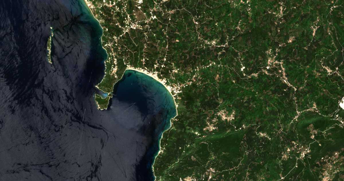 Hartă satelitară: Ágios Geórgios