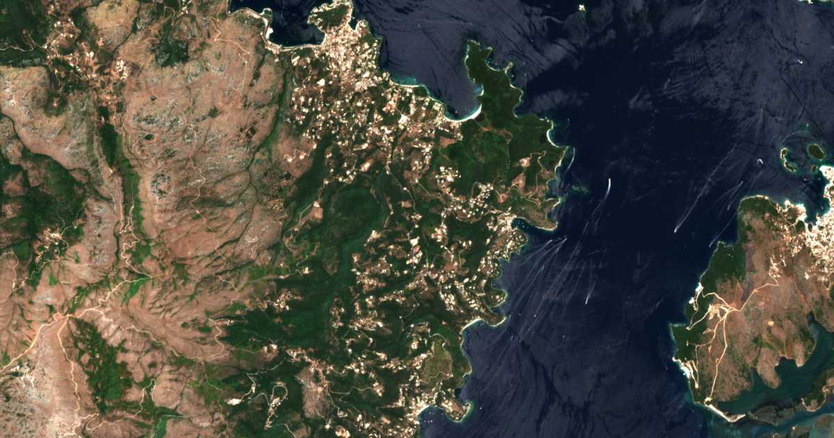 Hartă satelitară: Karyótikon