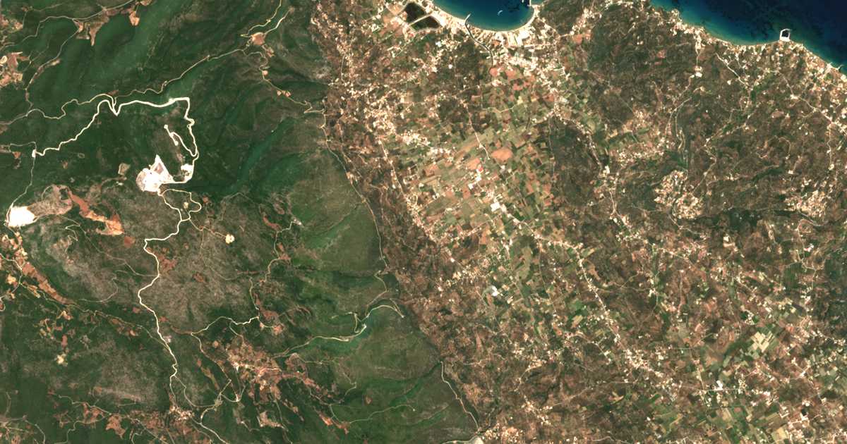 Hartă satelitară: Pigadákia