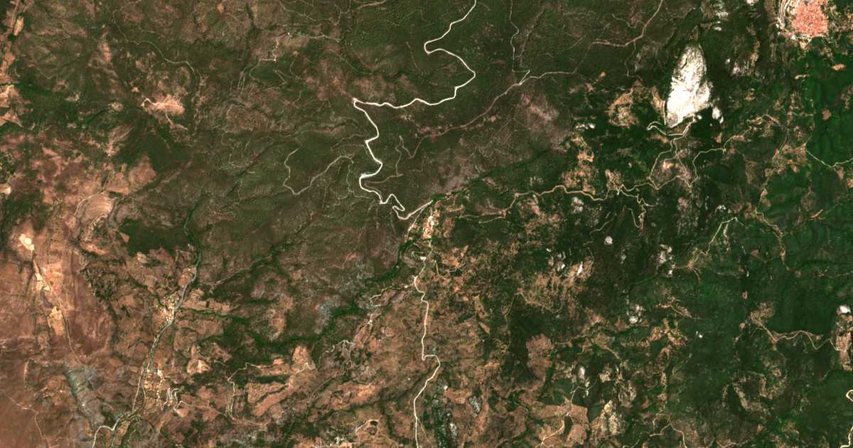 Hartă satelitară: Ampelikón