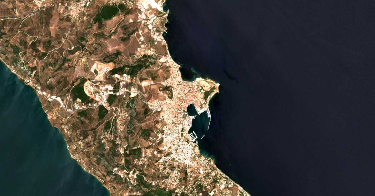 Hartă satelitară: Mytilene
