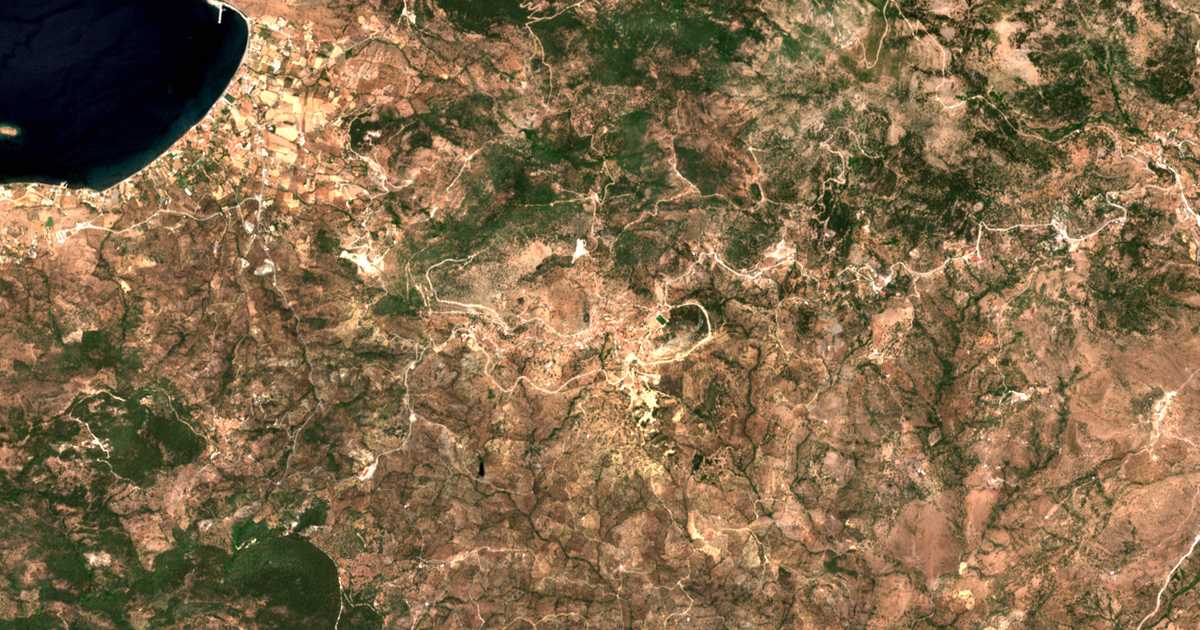 Hartă satelitară: Stýpsi