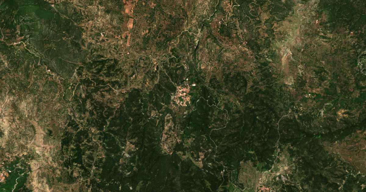 Hartă satelitară: Valtesiníkon