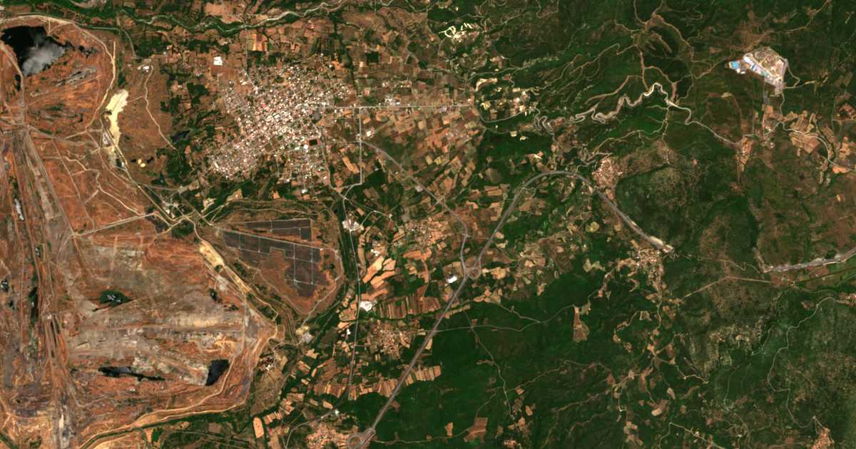 Hartă satelitară: Perivolia