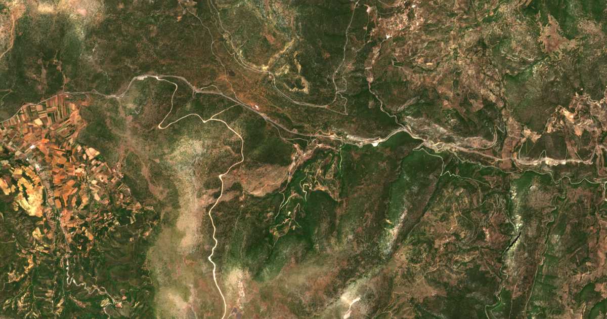 Hartă satelitară: Agía Sofía