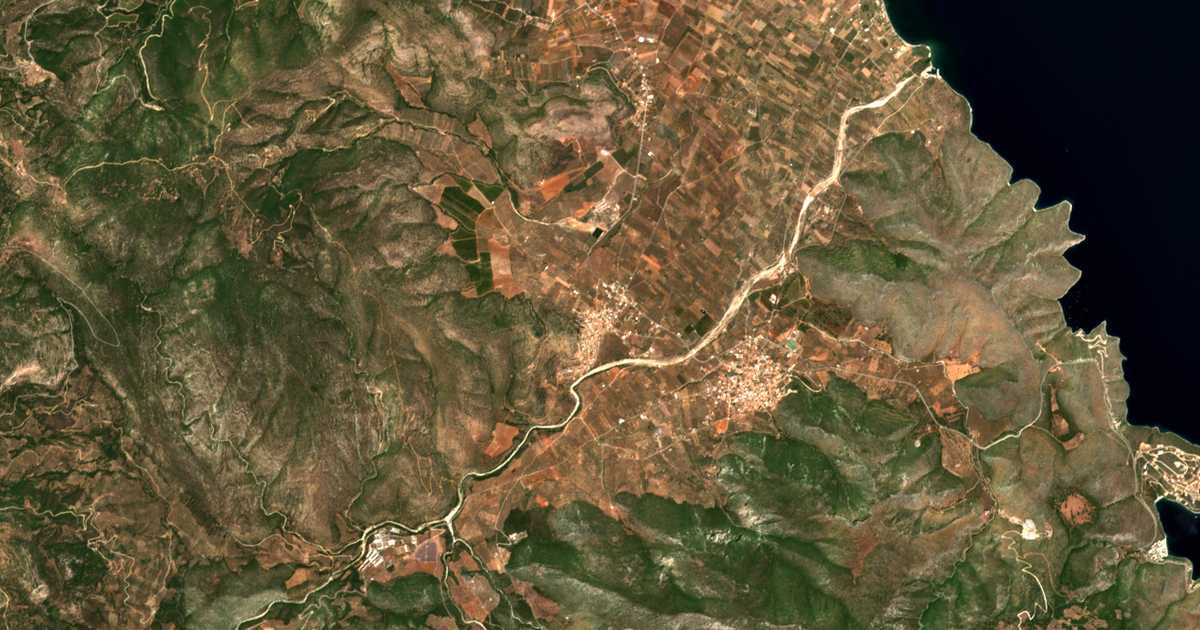 Hartă satelitară: Korakovoúnion