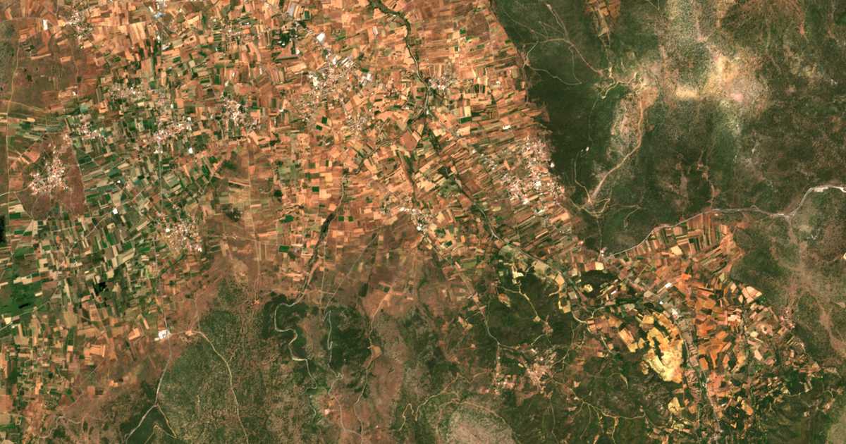 Hartă satelitară: Garéa