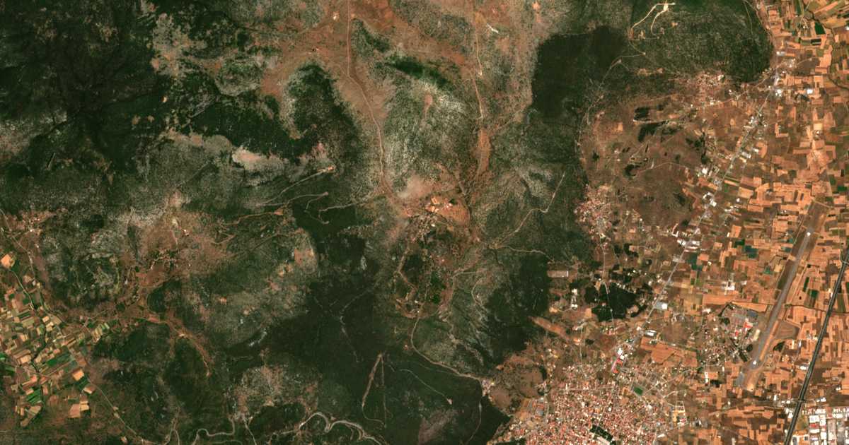 Hartă satelitară: Perthórion