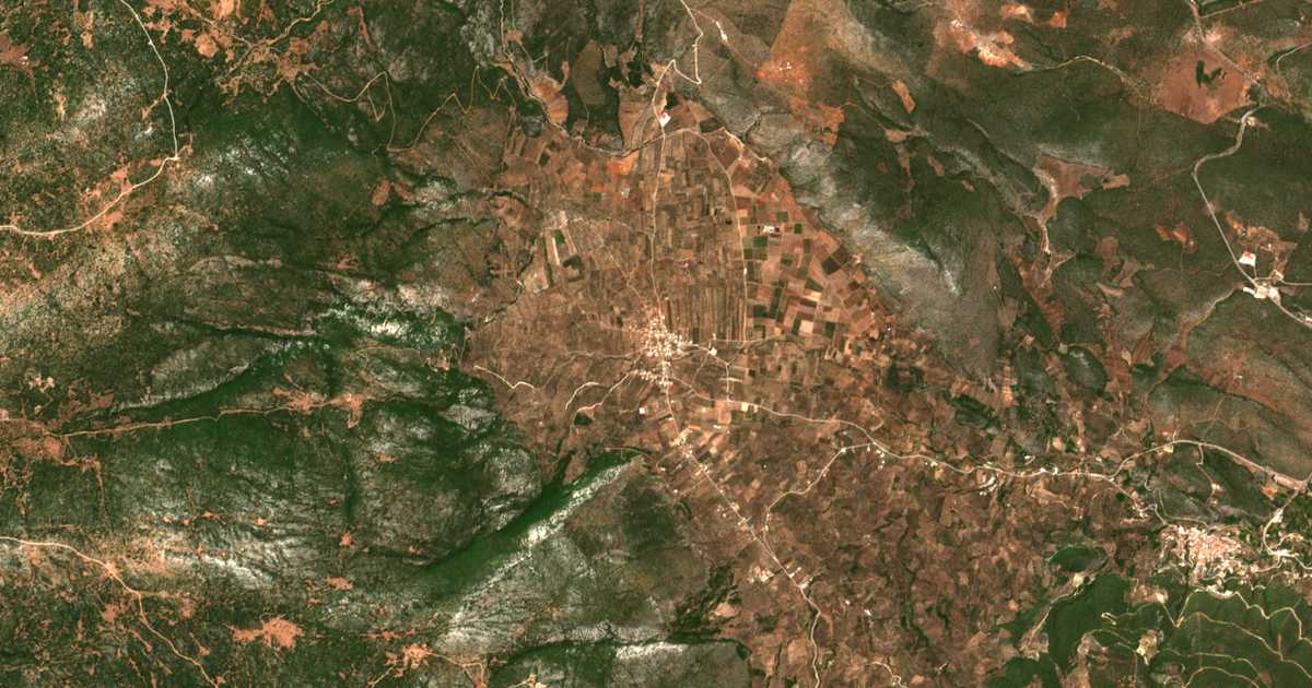 Hartă satelitară: Dímaina