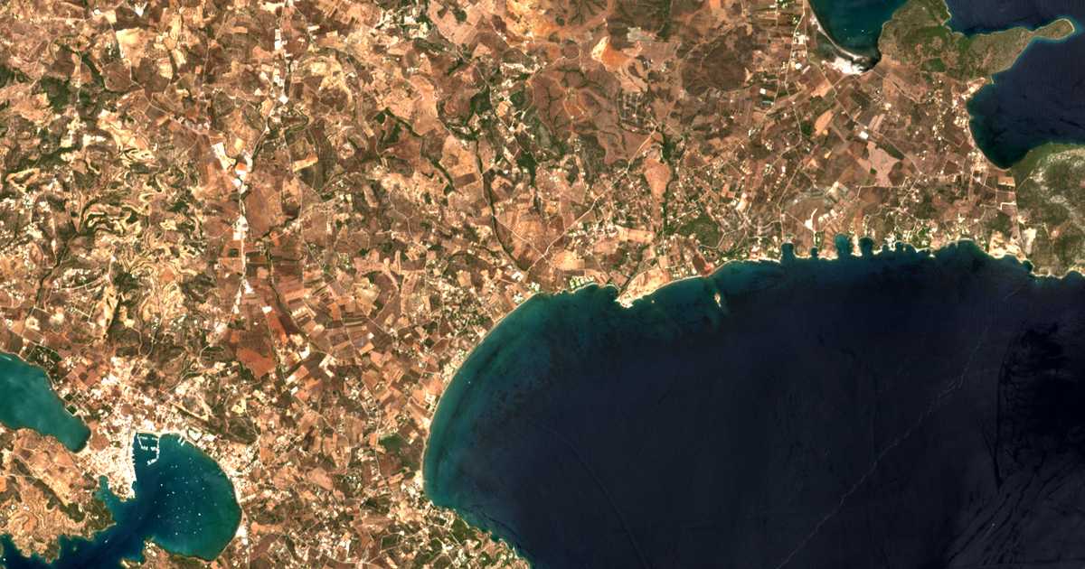 Hartă satelitară: Petrothálassa