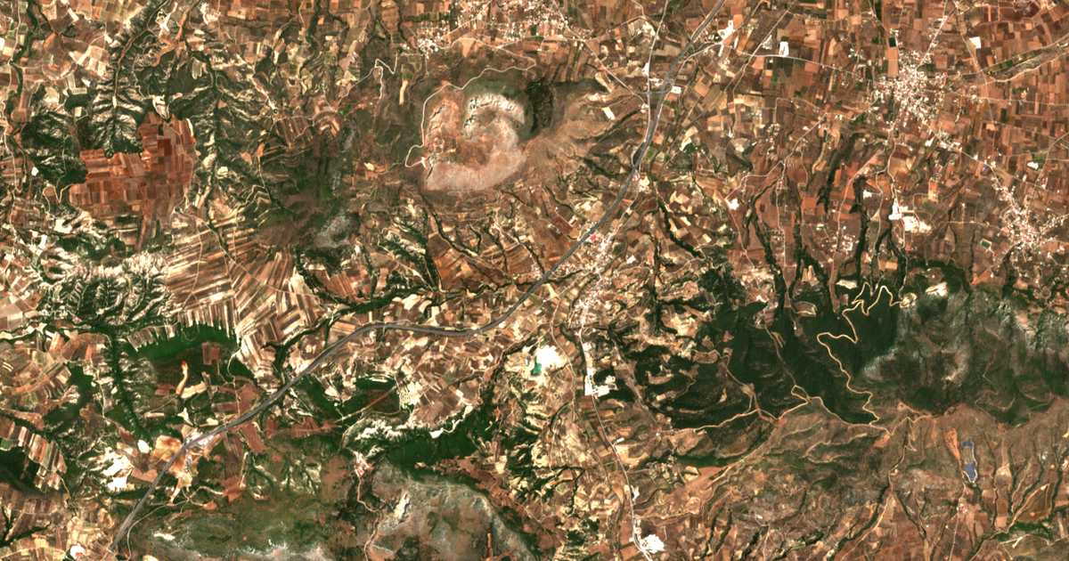 Hartă satelitară: Bekiánika