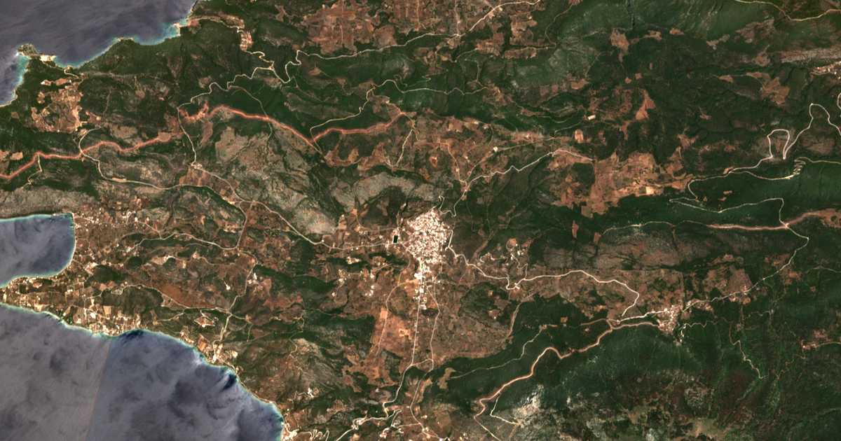 Hartă satelitară: Perachóra