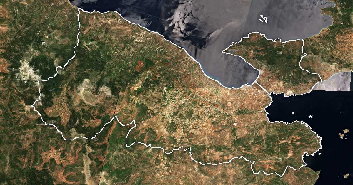 Imagine din satelit cu limita trasată: Corintia
