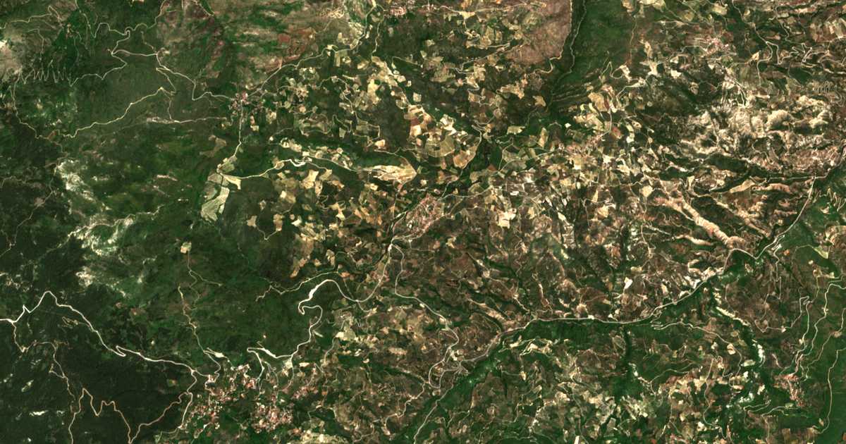 Hartă satelitară: Réthion