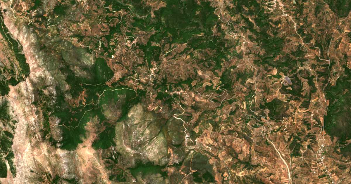Hartă satelitară: Mélissa
