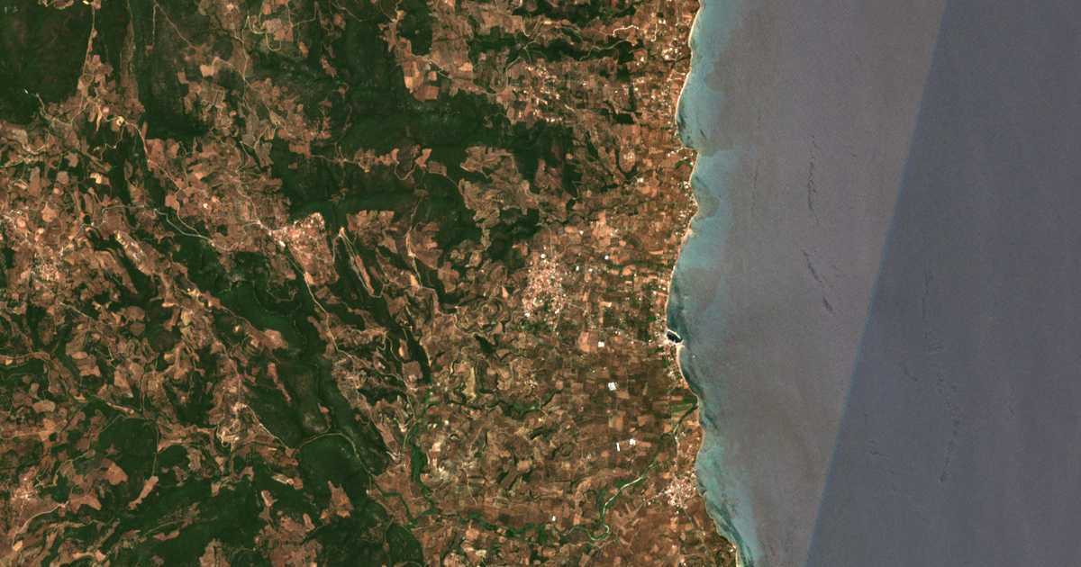 Hartă satelitară: Longá