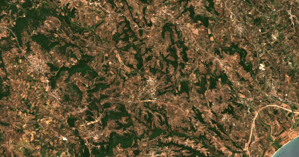 Hartă satelitară: Nerómylos