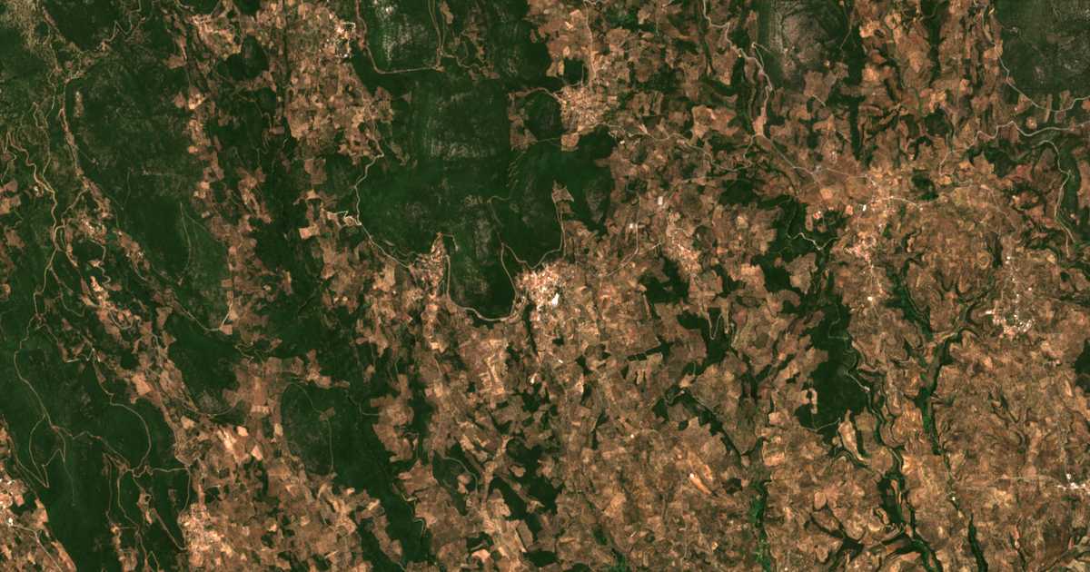 Hartă satelitară: Tríkorfon
