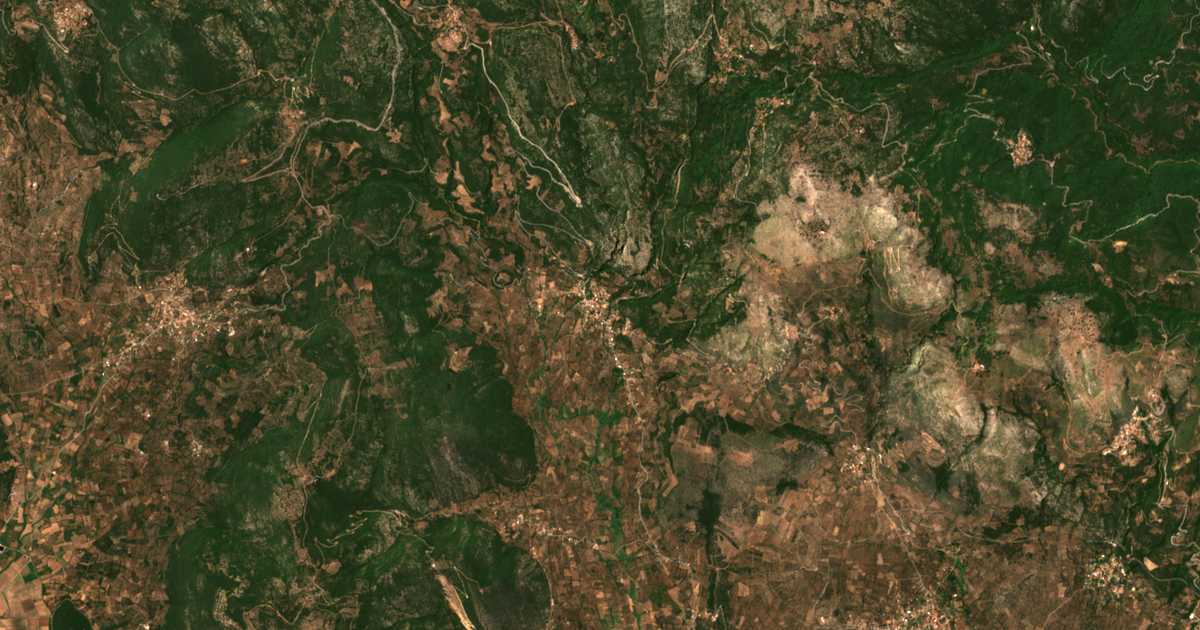 Hartă satelitară: Káto Mélpeia