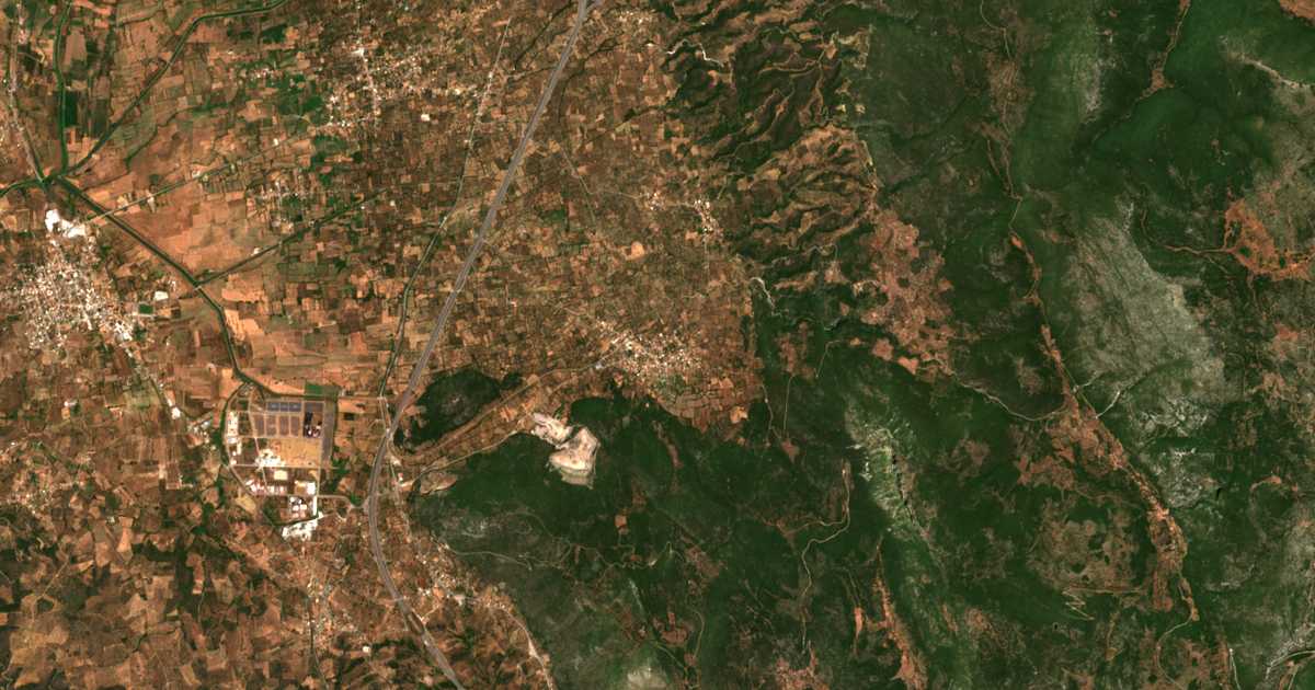 Hartă satelitară: Katsarós