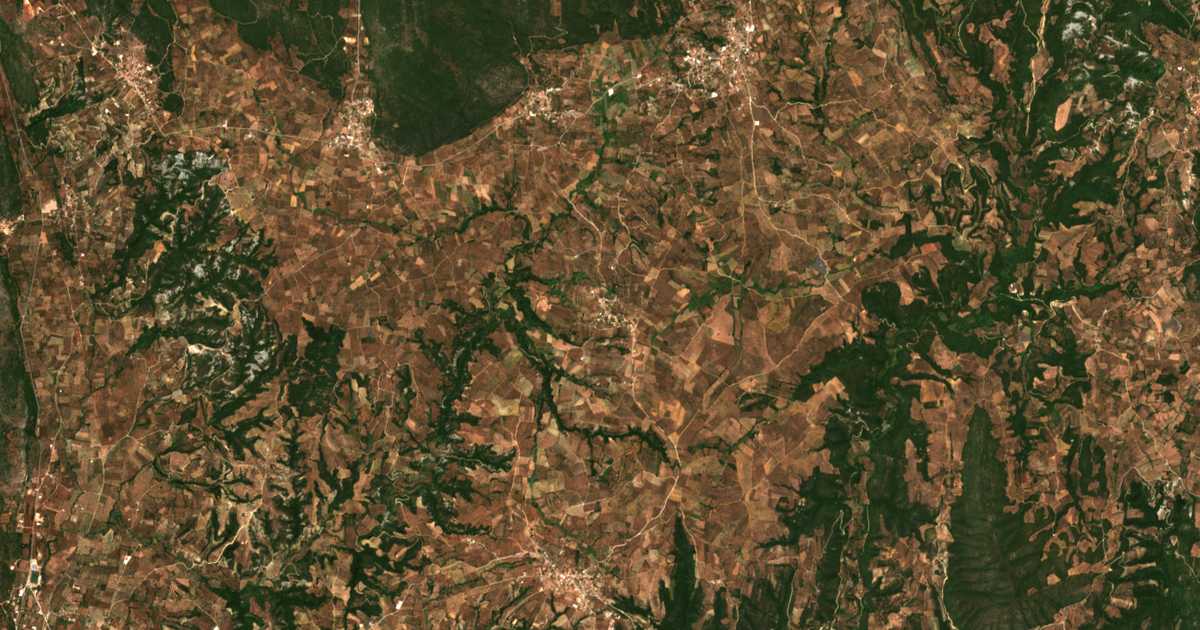 Hartă satelitară: Perivolákia