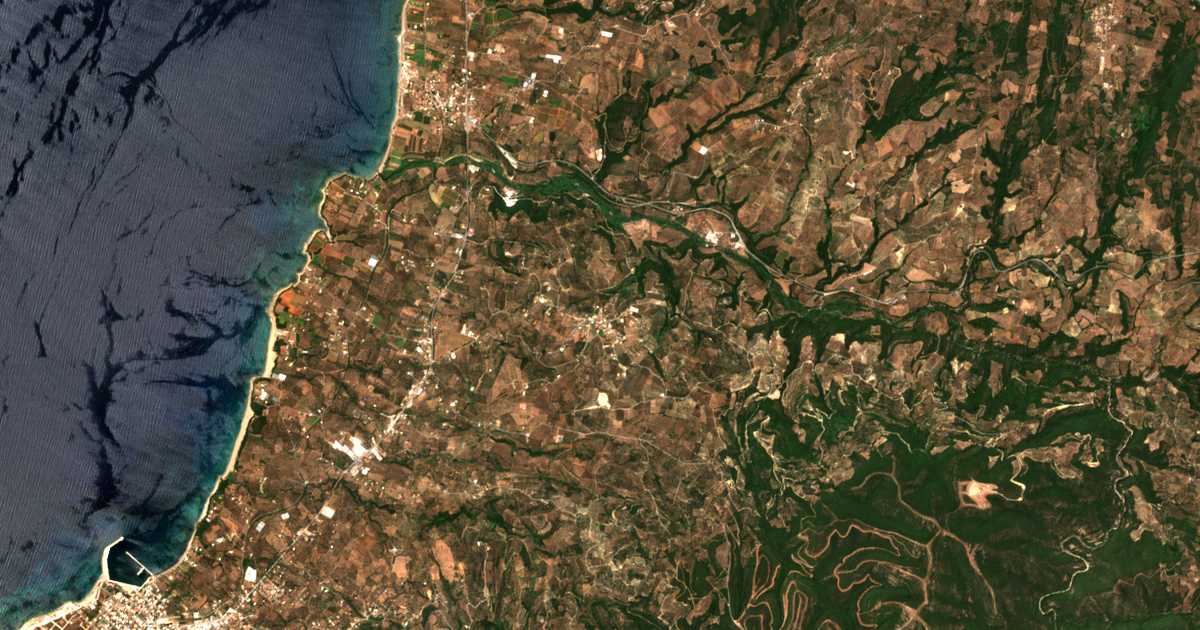 Hartă satelitară: Ráchai