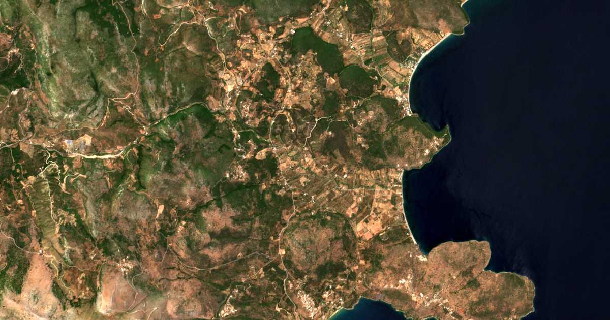Hartă satelitară: Ágios Vasíleios