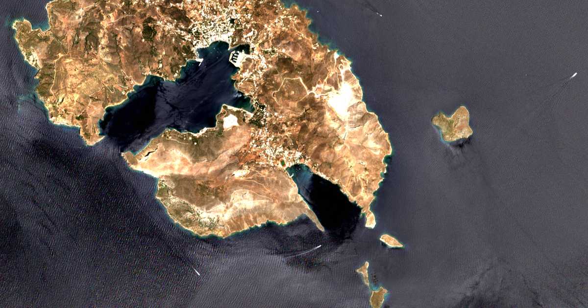 Hartă satelitară: Xirókampos