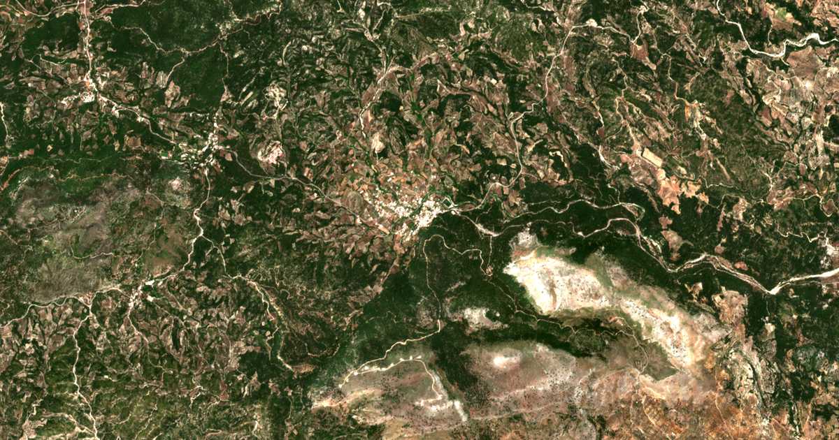 Hartă satelitară: Archípolis