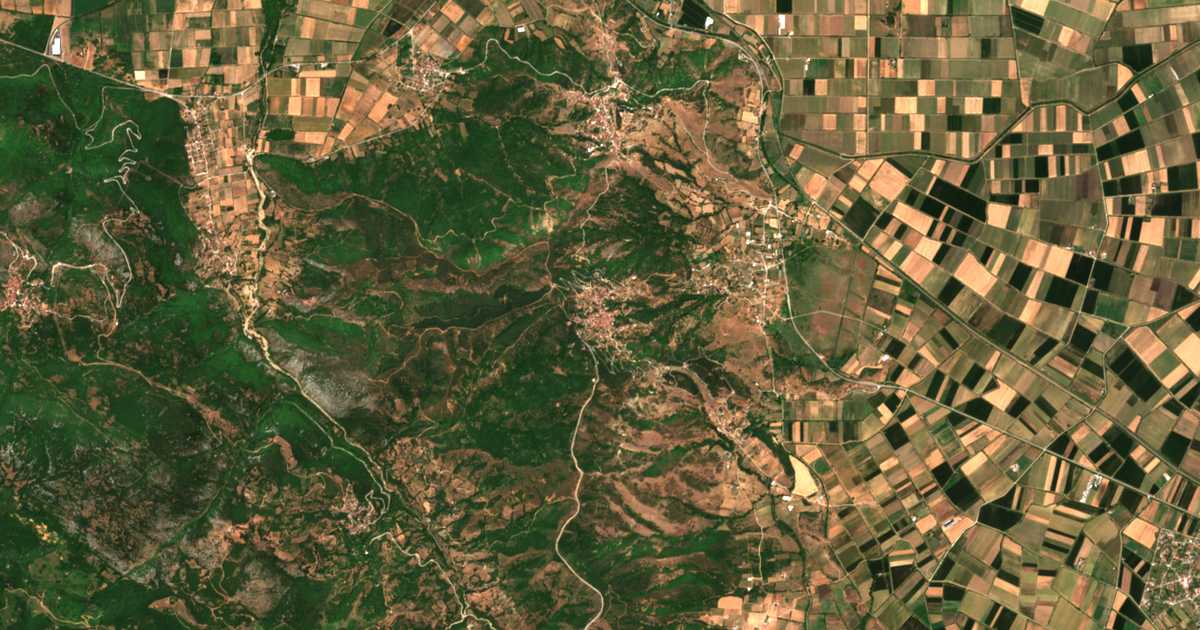 Hartă satelitară: Kanália