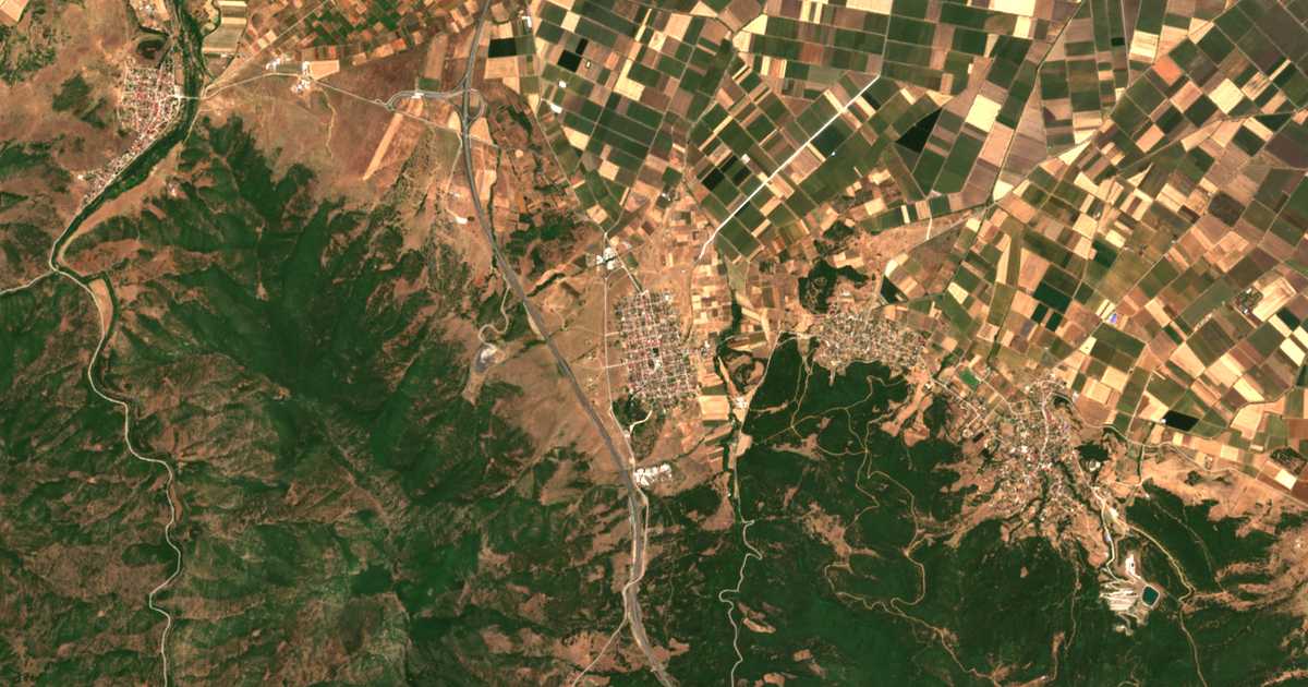 Hartă satelitară: Anávra