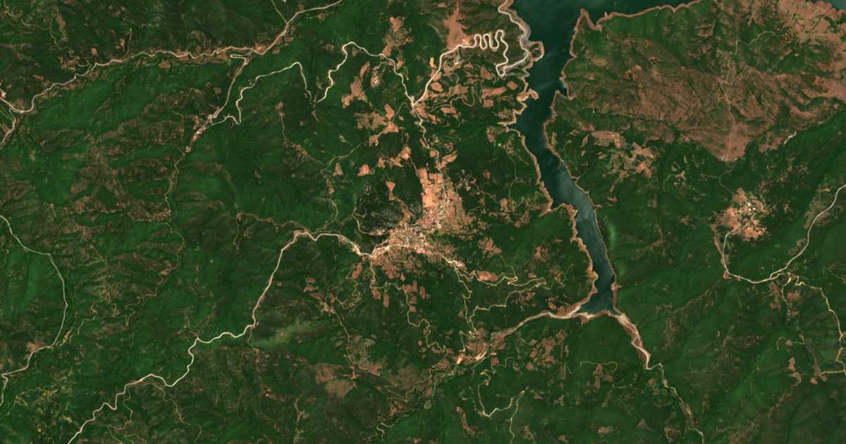 Hartă satelitară: Loutropigí