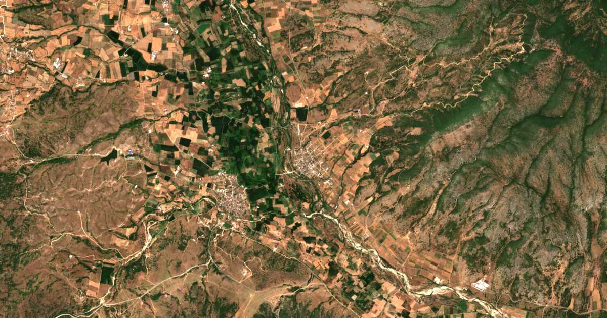 Hartă satelitară: Mesochórion