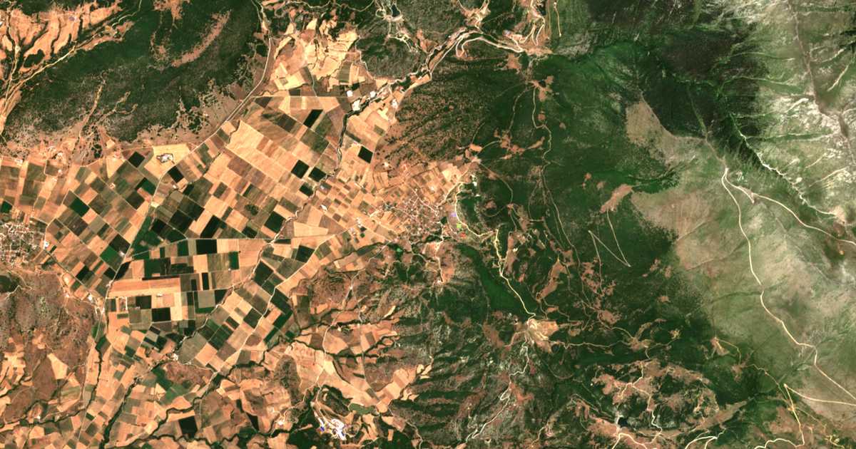 Hartă satelitară: Pýthion