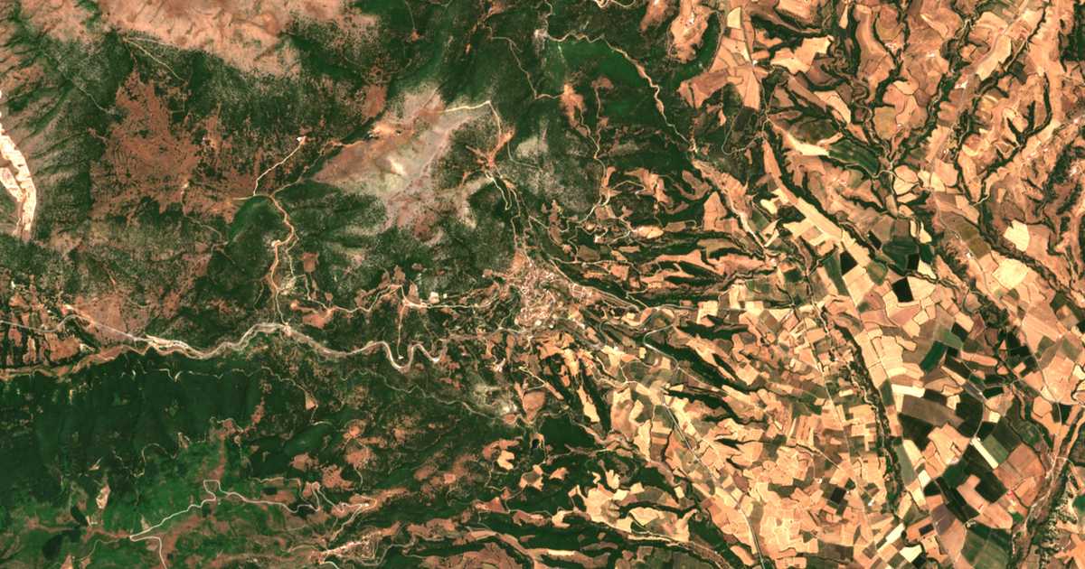 Hartă satelitară: Sarantaporo