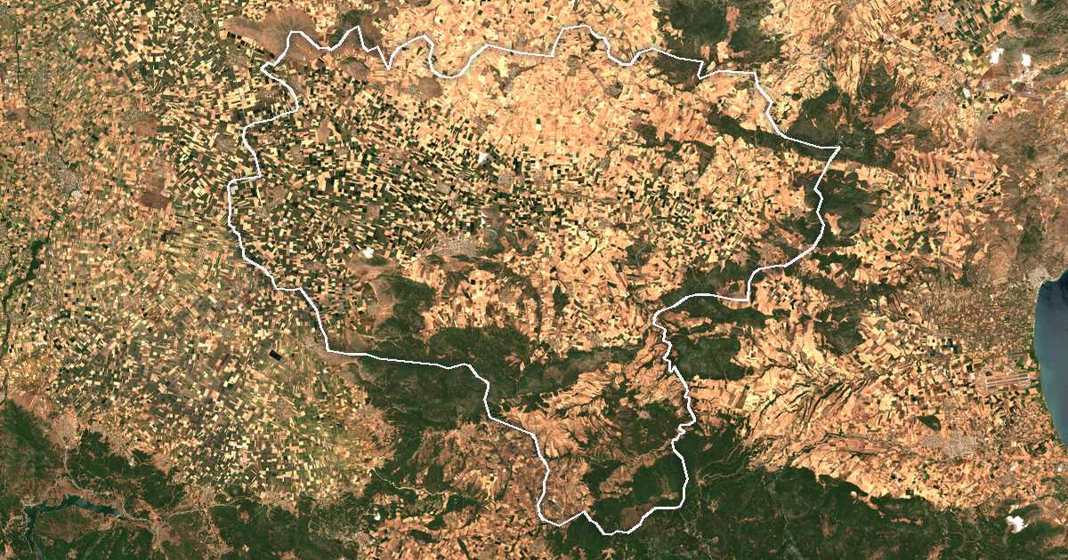 Imagine din satelit cu limita trasată: Dímos Farsálon