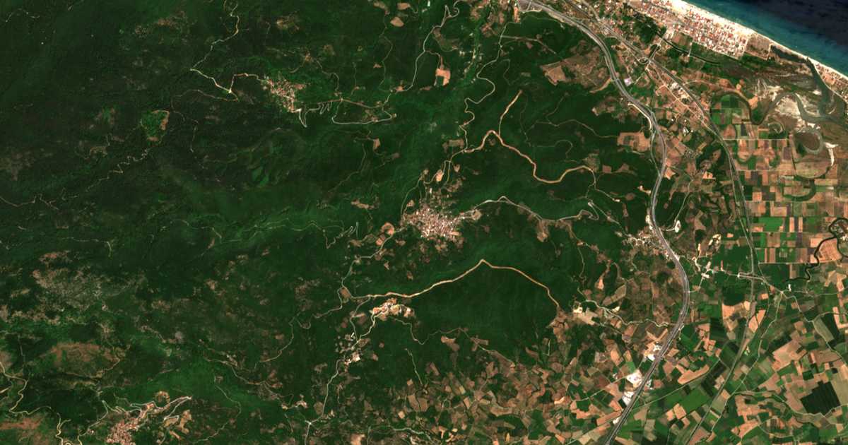 Hartă satelitară: Aigáni