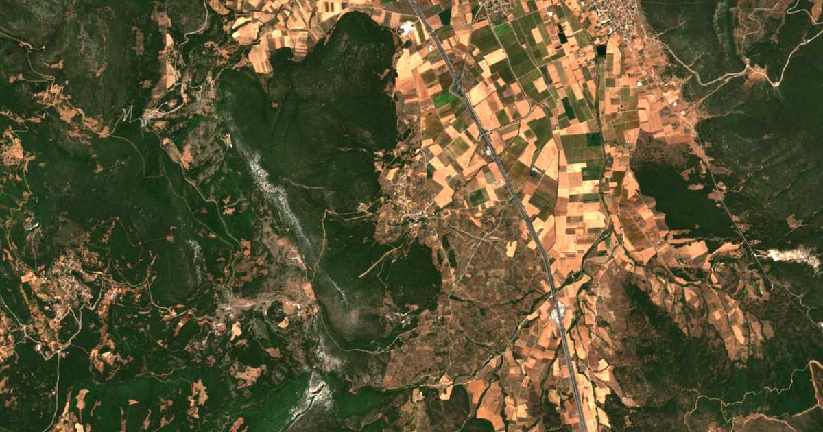 Hartă satelitară: Drymón