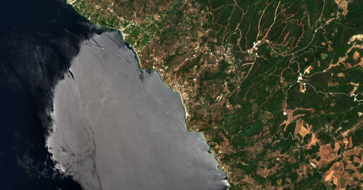 Hartă satelitară: Áfyssos