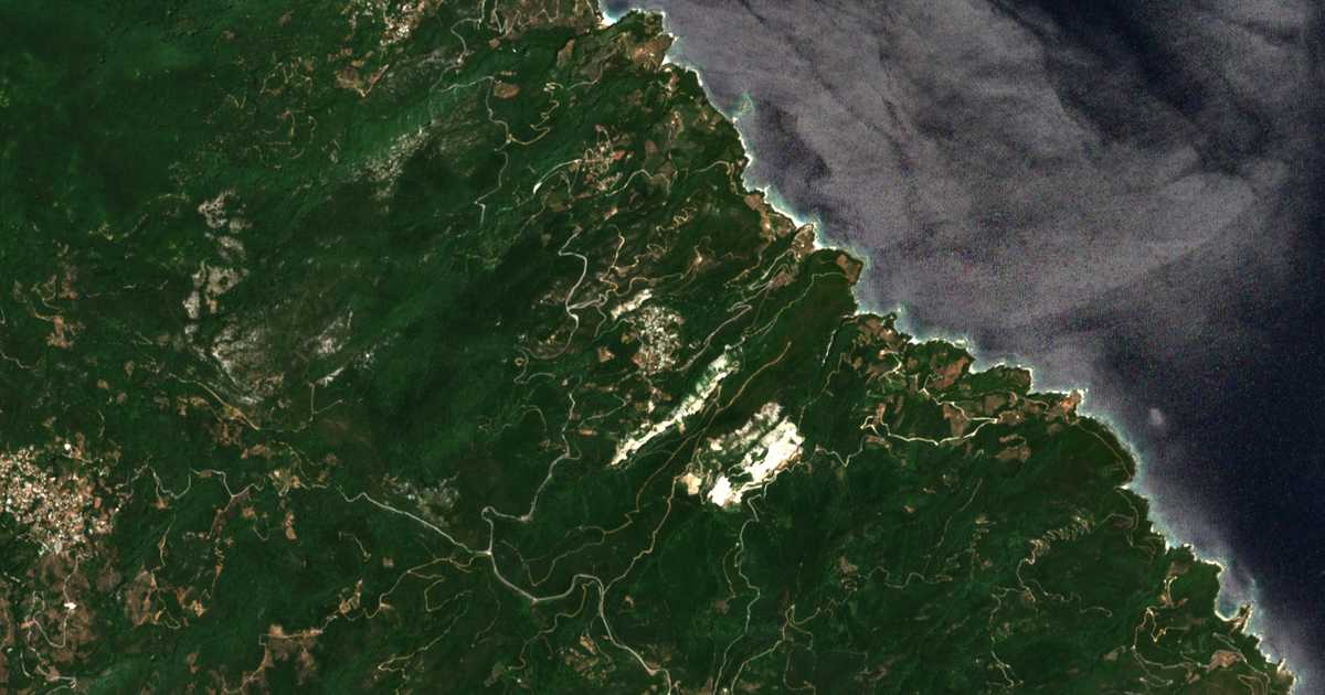 Hartă satelitară: Kalamákion