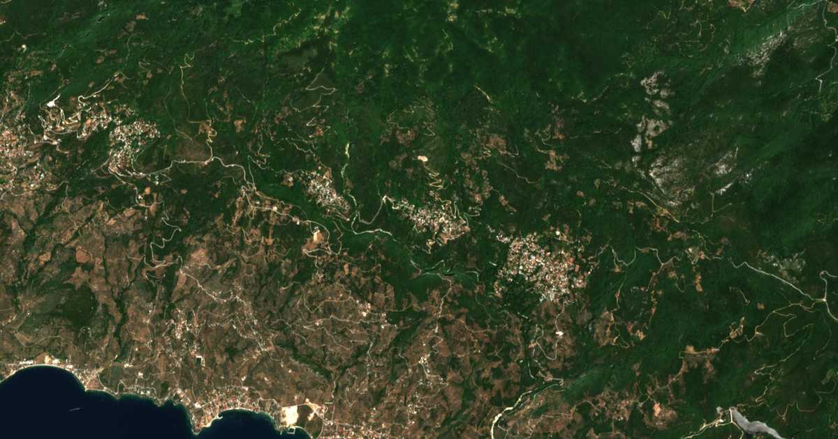 Hartă satelitară: Vyzítsa