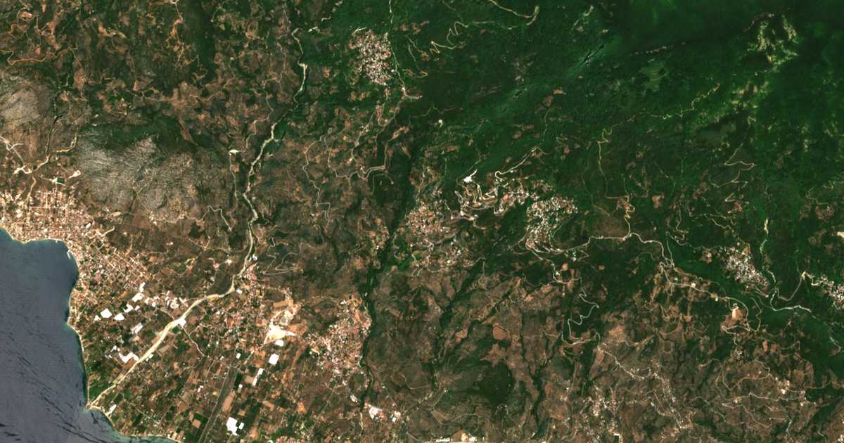 Hartă satelitară: Agios Vlassios