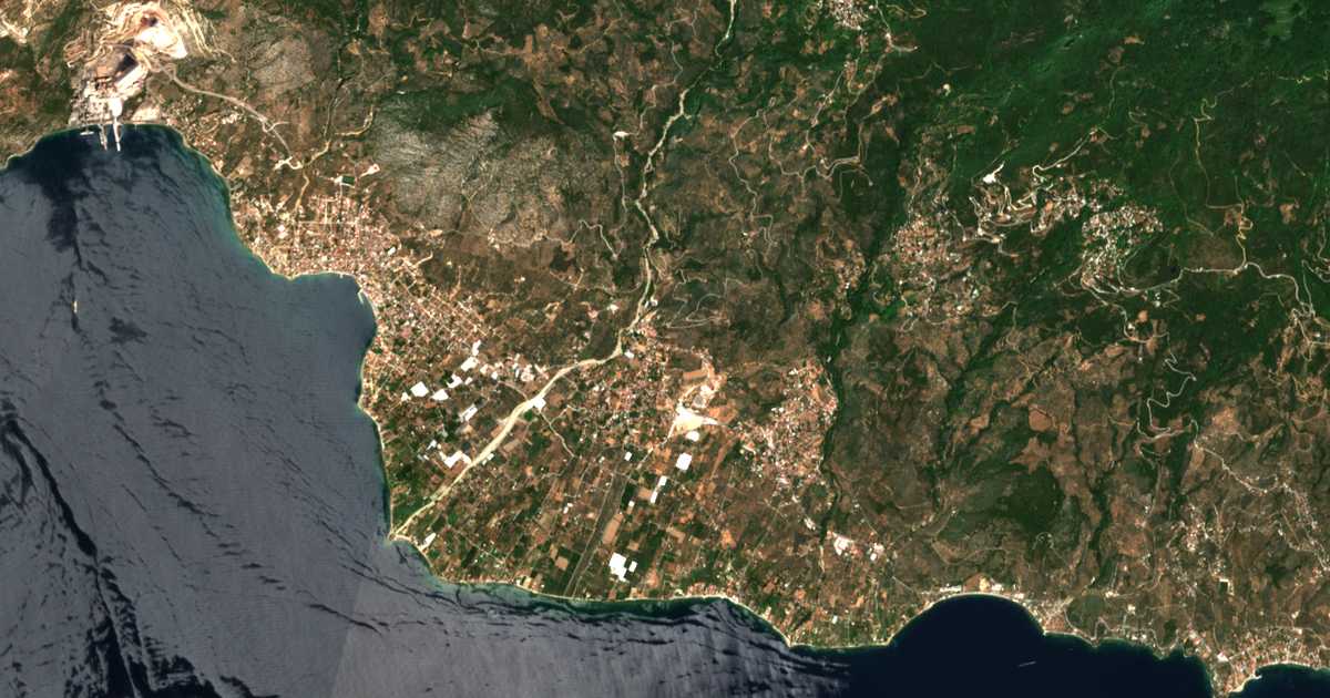 Hartă satelitară: Káto Lechónia