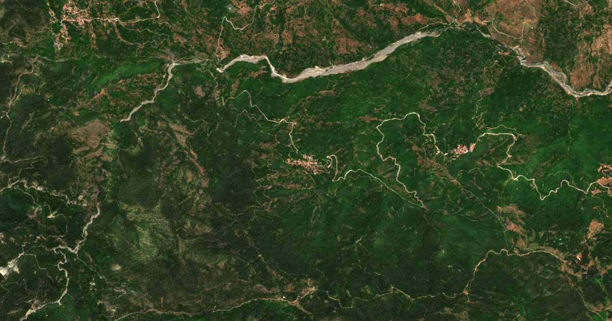 Hartă satelitară: Ampelochórion
