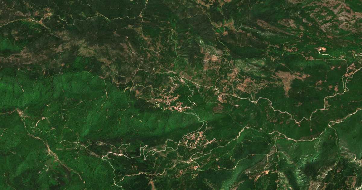 Hartă satelitară: Kastanéa