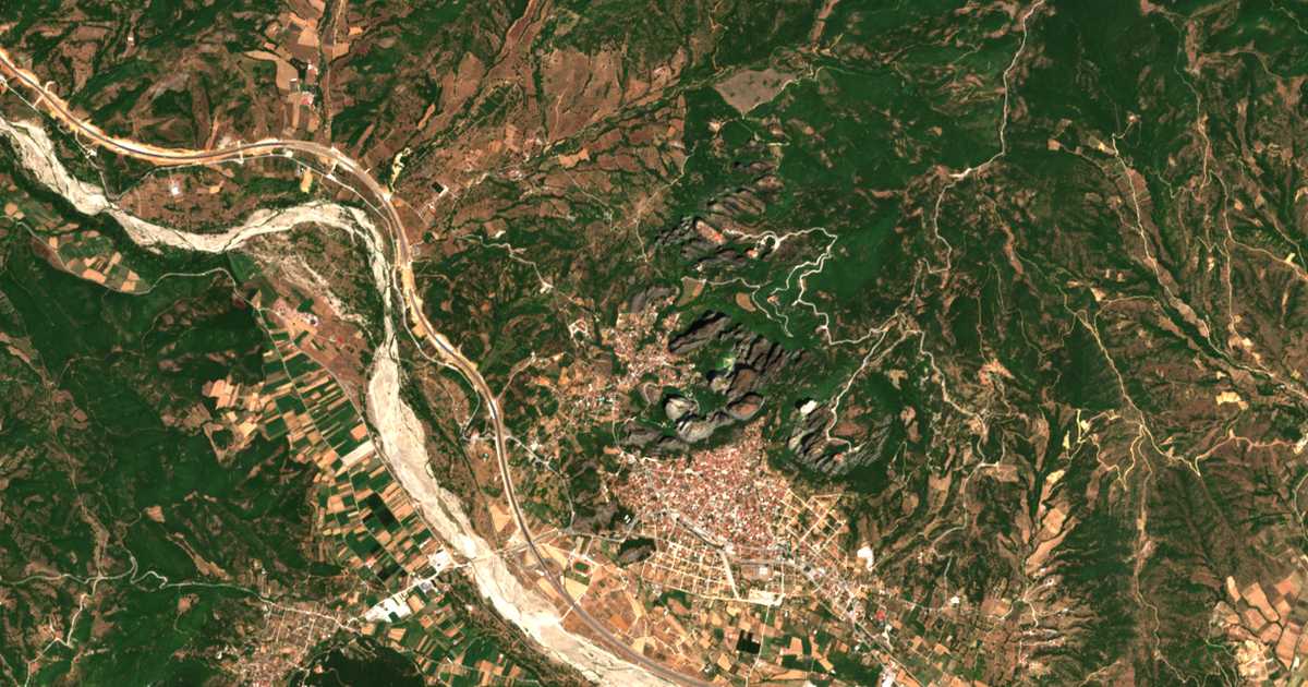 Hartă satelitară: Kastrákion