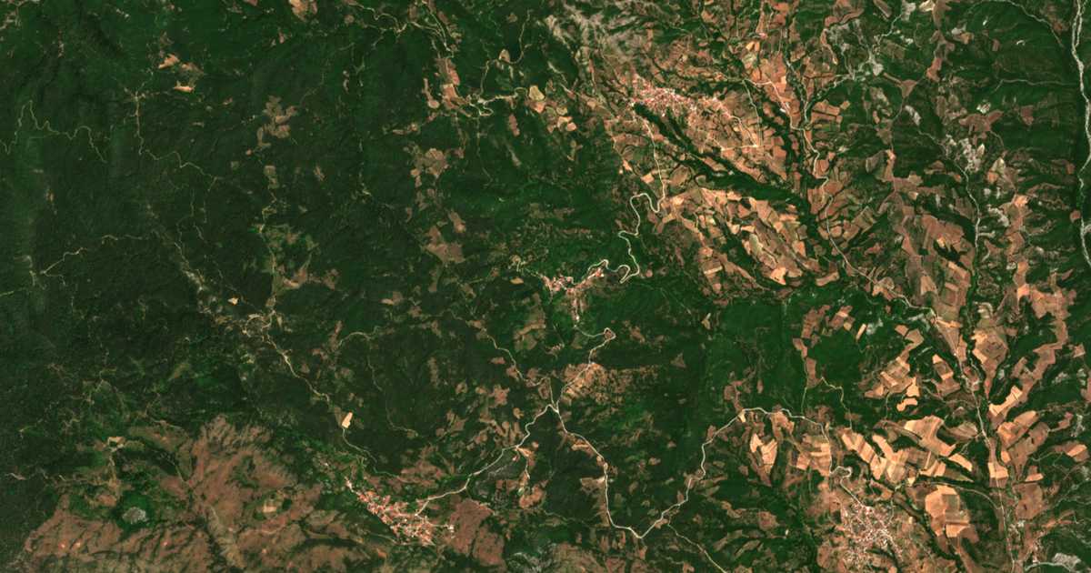 Hartă satelitară: Stagiádes