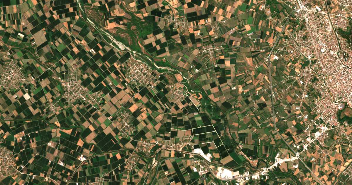 Hartă satelitară: Valamándrion